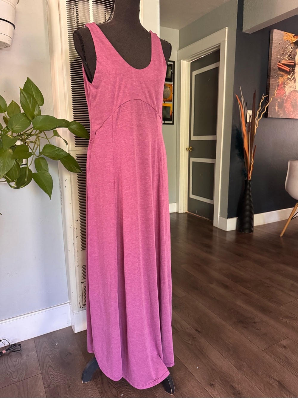 Halara U Neck Flowy Maxi Casual Mauve  Tank Dress, Size M - Picture 6 of 9